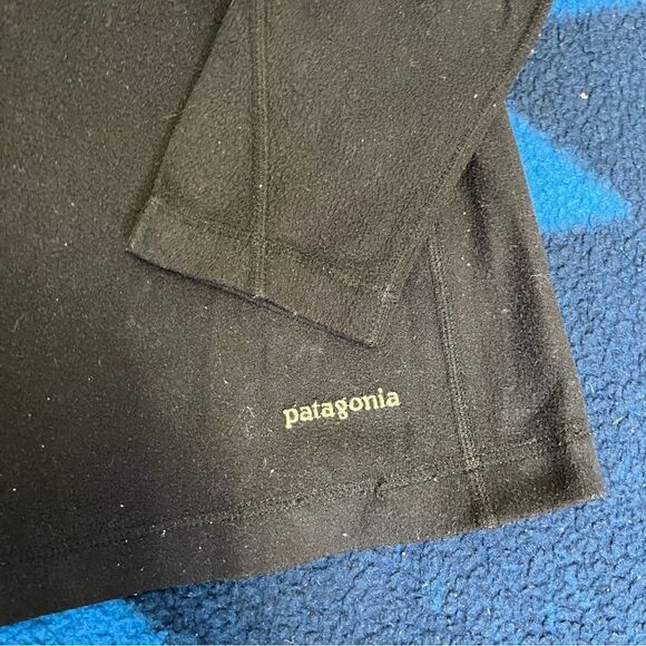 Patagonia Synchilla Full Turtle Quarter Zip Fleece in Black (S) - Picture 3 of 8